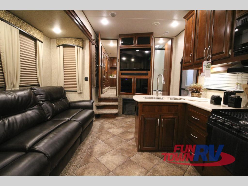 Forest River Wildcat Fifth Wheel Interior